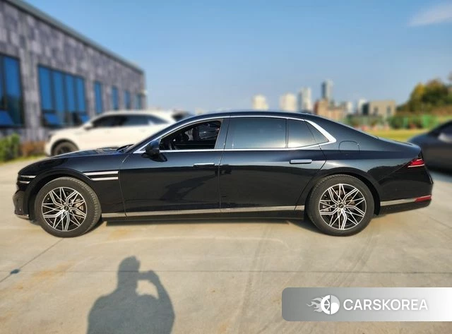 Genesis G90 (RS4) 2022 Черный из Кореи, фото 2