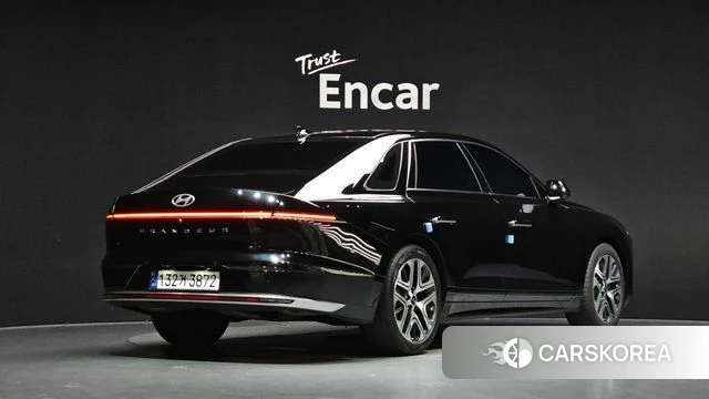 Hyundai Grandeur (GN7) id 4935594 из Кореи 12