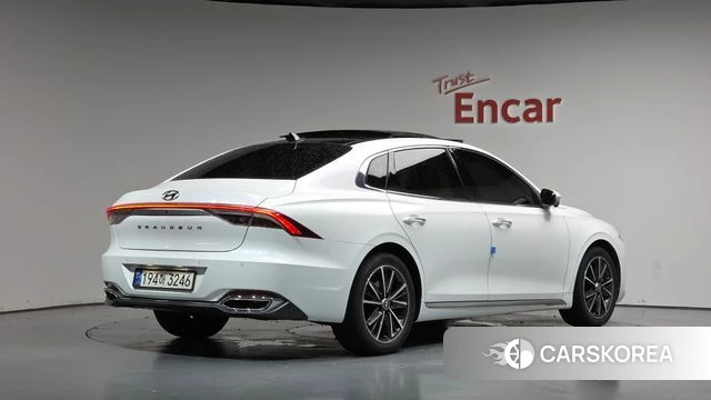 Hyundai The New Grandeur IG id 4745200 из Кореи 12