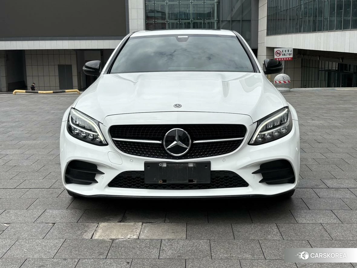 Mercedes-Benz C-class 2020 Белый из Китая, фото 2