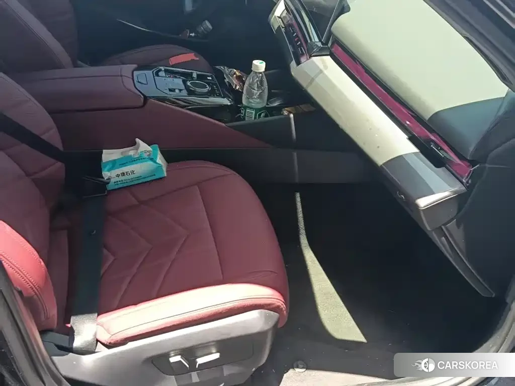BMW 5 series 2024 Черный из Китая, фото 2
