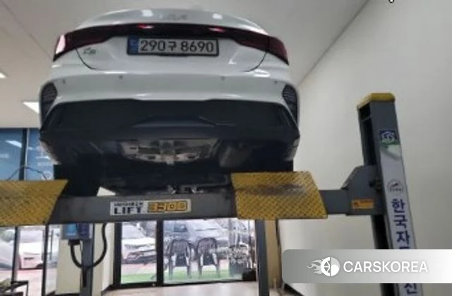 Kia The New K3 2nd generation 2022 Белый из Кореи, фото 2