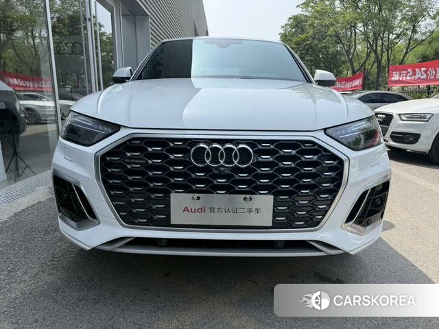 Audi Q5L 2022 Белый из Китая, фото 2