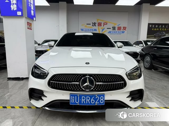 Mercedes-Benz E-Class 2021 Белый из Китая, фото 3