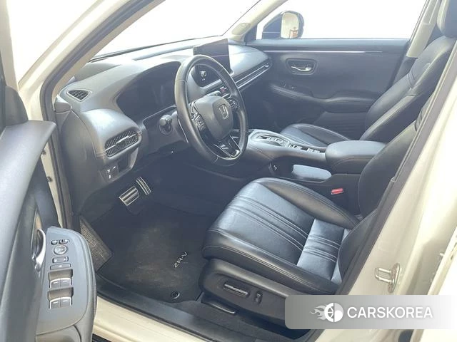 Honda ZR-V 2024 Белый из Китая, фото 5