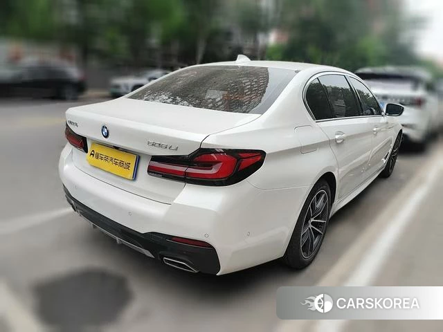 BMW 5 series 2021 Белый из Китая, фото 2
