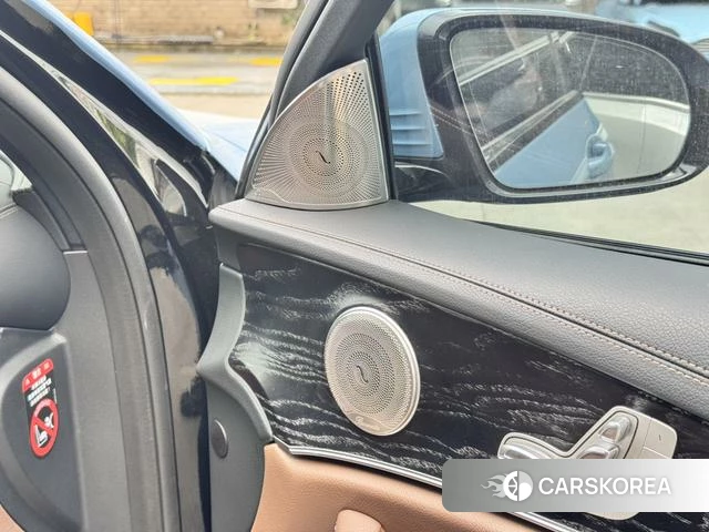 Mercedes-Benz E-Class 2021 Синий из Китая, фото 2