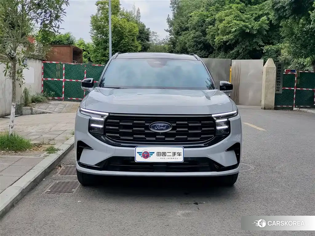 Ford Edge 2023 Silver/gray из Китая, фото 3