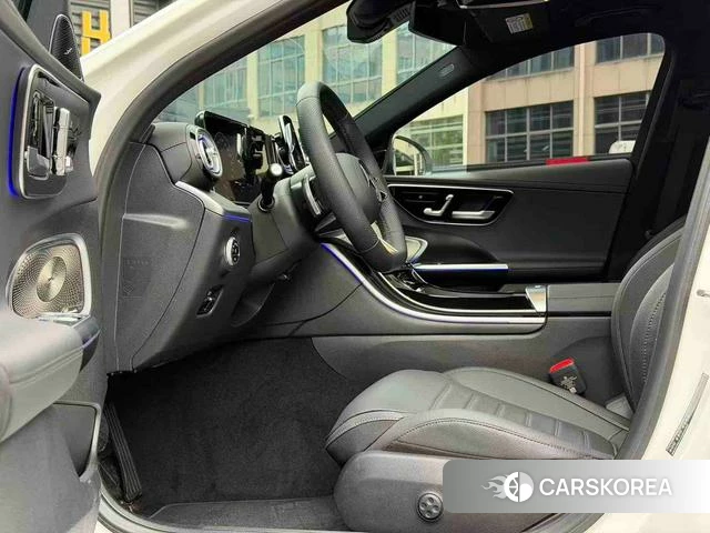 Mercedes-Benz C-class 2024 Белый из Китая, фото 3