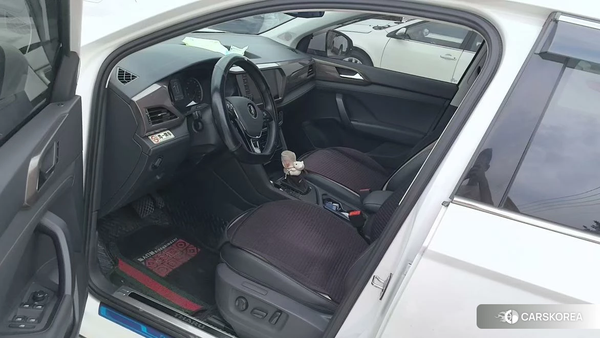 Volkswagen Tharu 2020 Белый из Китая, фото 2