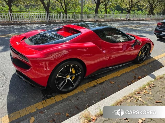 Ferrari 296 GTS 2025 Красный из Кореи, фото 2