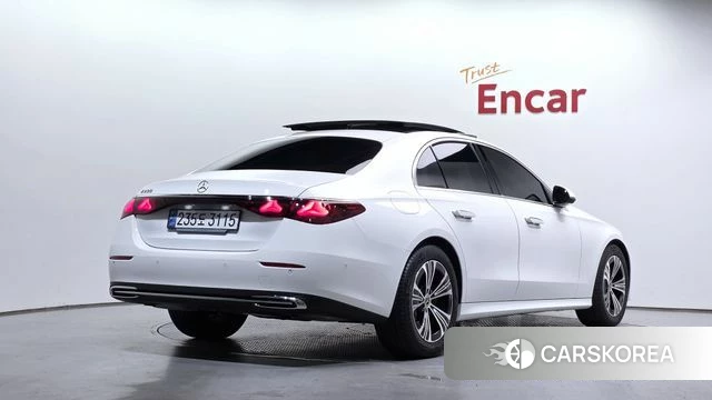 Mercedes-Benz E-Class W214 id 5015906 из Кореи 12