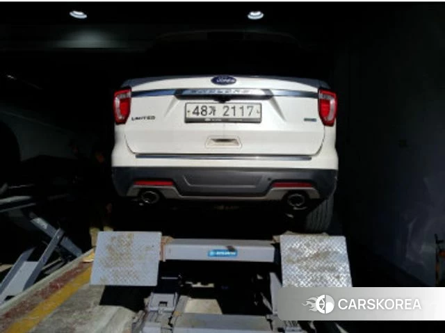 Ford Explorer 2019 Белый из Кореи, фото 2