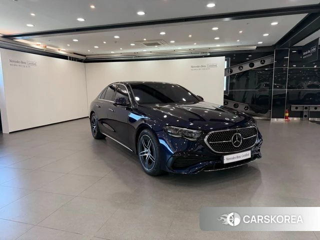 Mercedes-Benz E-Class W214 2025 Синий из Кореи, фото 2