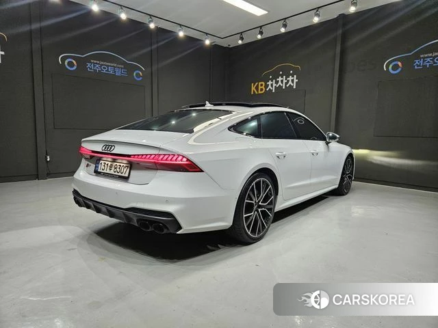 Audi S7 (4K) id 5034274 из Кореи 12