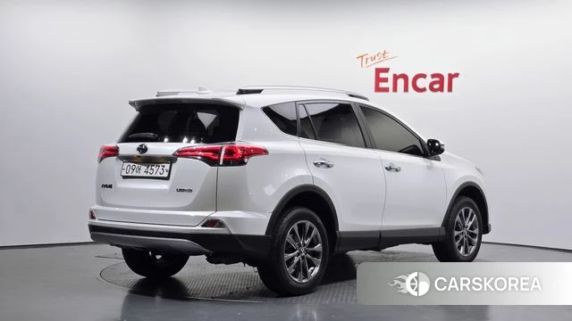 Toyota RAV4 id 4998820 из Кореи 12
