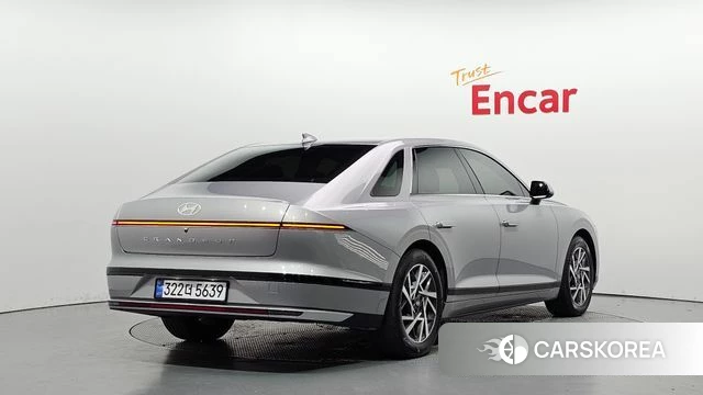 Hyundai Grandeur (GN7) id 5016531 из Кореи 12