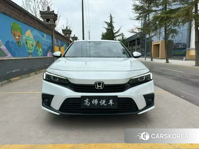 Honda Civic 2022 Белый из Китая, фото 2