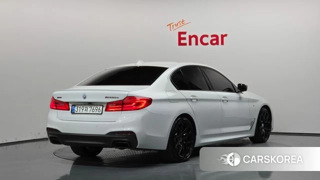 BMW 5 Series (G30) id 5018729 из Кореи 12