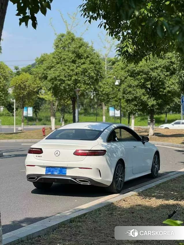 Mercedes-Benz E-Class 2020 Белый из Китая, фото 2