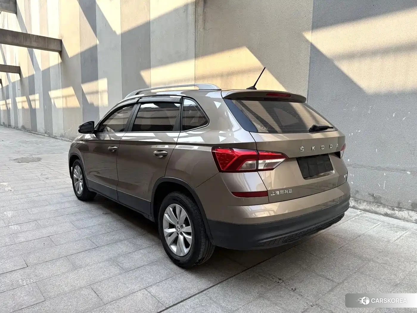 Skoda Kamiq 2021 Silver/gray из Китая, фото 2