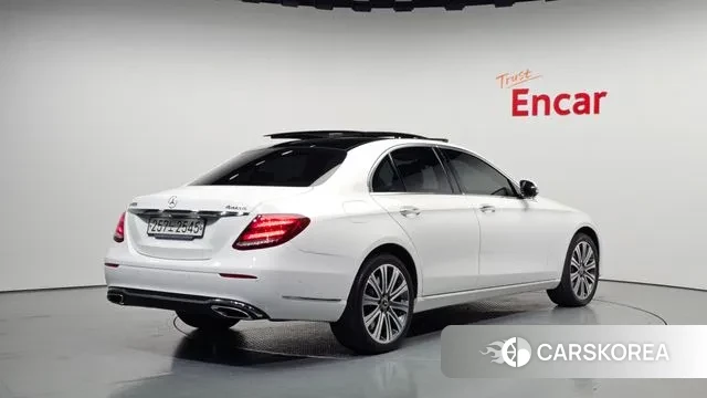 Mercedes-Benz E-Class W213 id 3344786 из Кореи 12