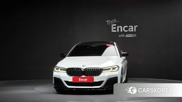 BMW 5 Series (G30) id 5022118 из Кореи 12