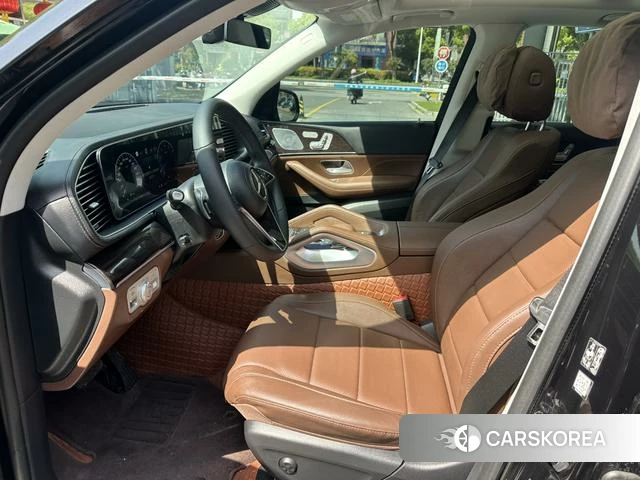 Mercedes-Benz GLE 2025 Черный из Китая, фото 2