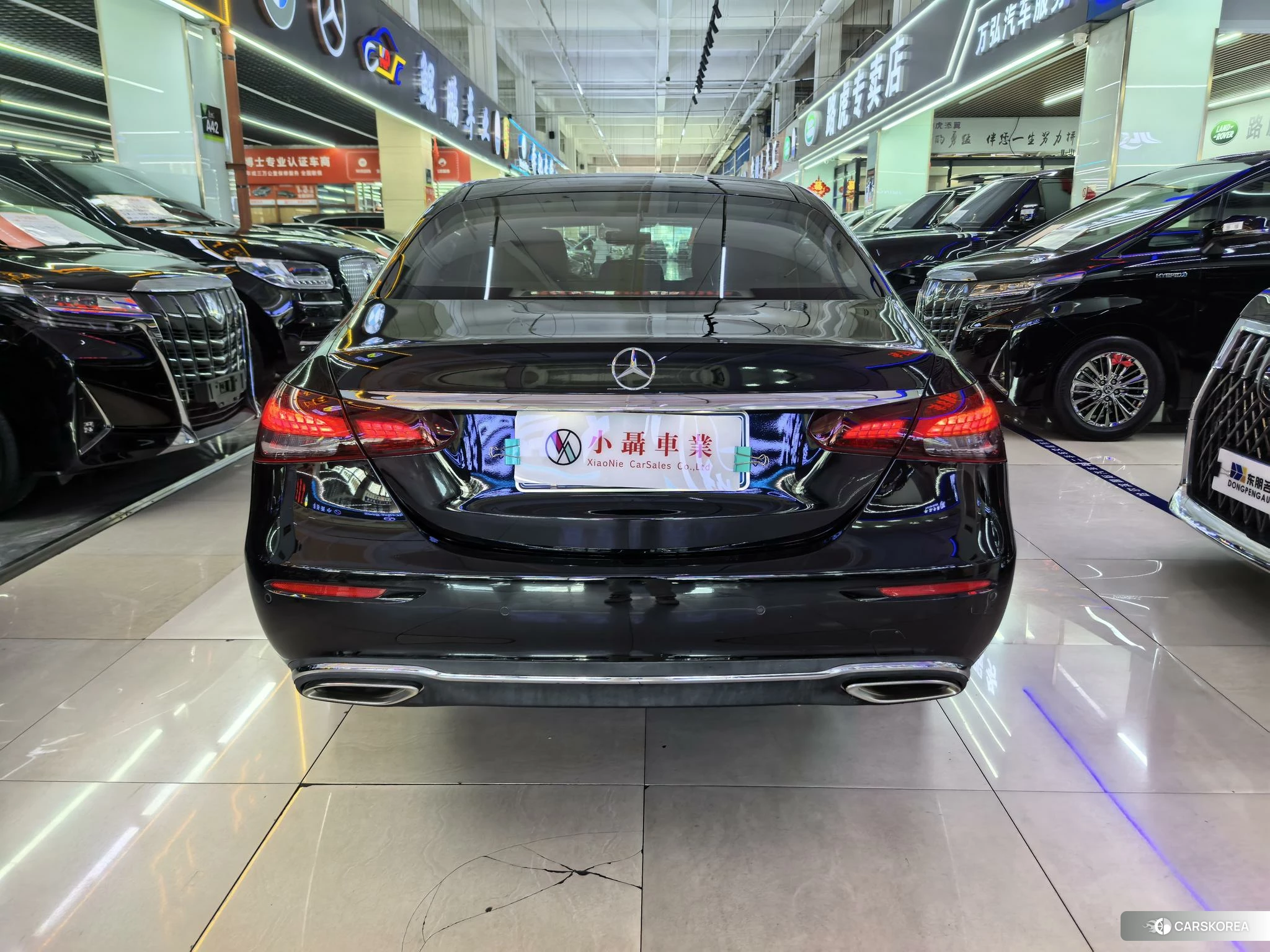 Mercedes-Benz E-Class 2022 Черный из Китая, фото 2