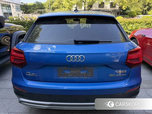 Audi Q2L 2021 Синий из Китая, фото 2