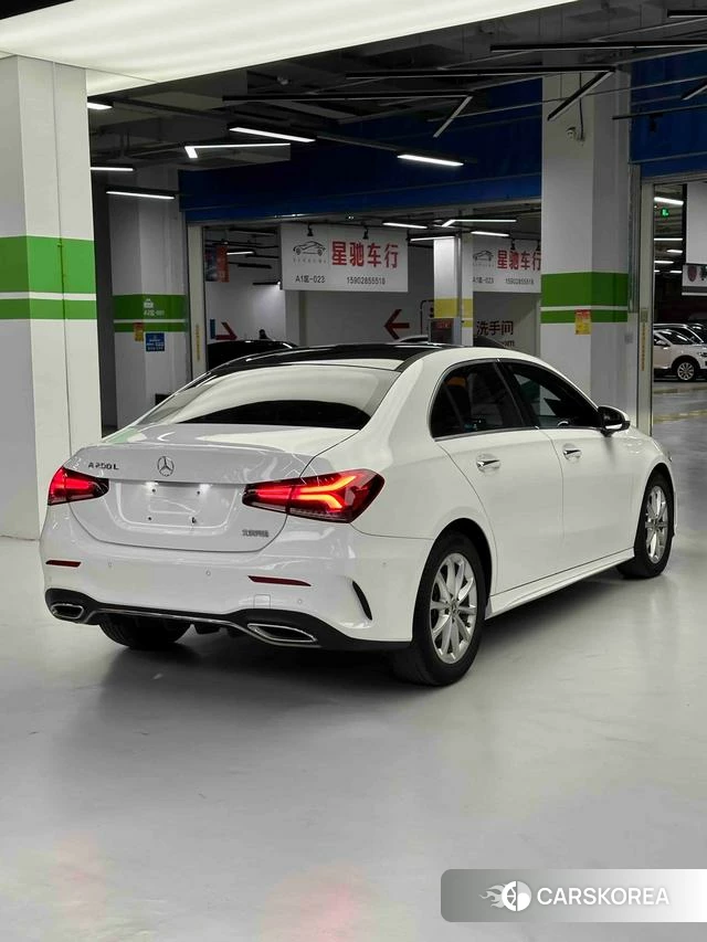 Mercedes-Benz A-Class 2021 Белый из Китая, фото 2
