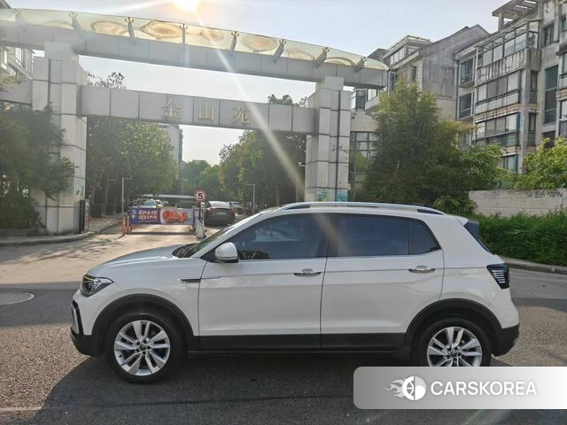 Volkswagen T-Cross 2021 Белый из Китая, фото 2
