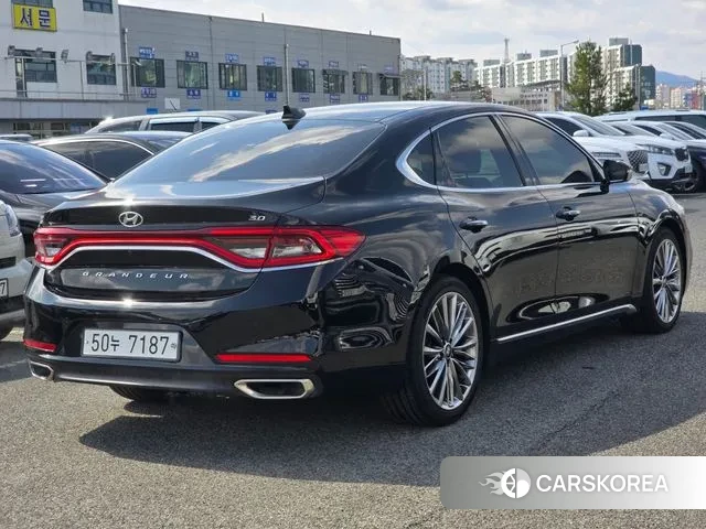 Hyundai Grandeur IG id 3748527 из Кореи 12