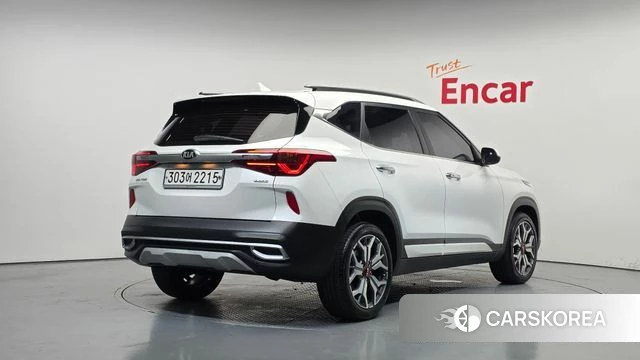 Kia Seltos id 4923476 из Кореи 12