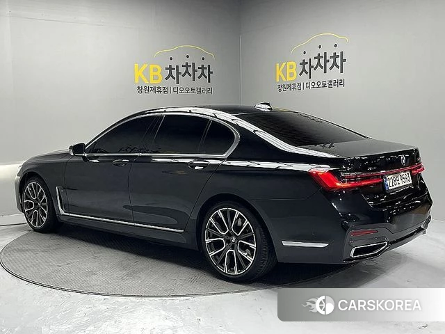 BMW 7 Series (G11) id 5047439 из Кореи 12