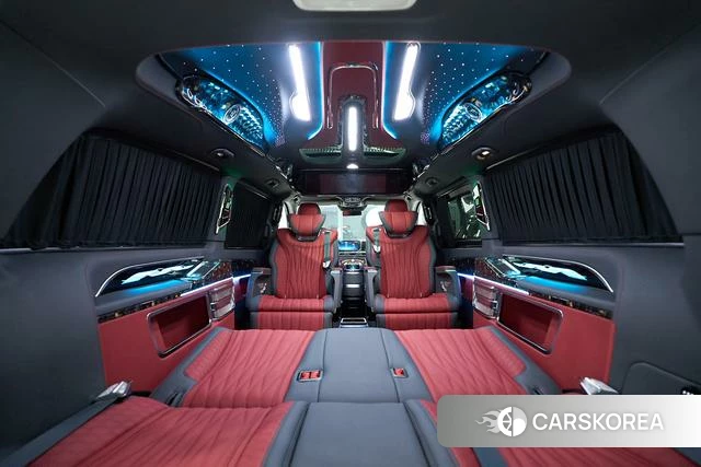 Mercedes-Benz V-Class 2024 Черный из Китая, фото 2