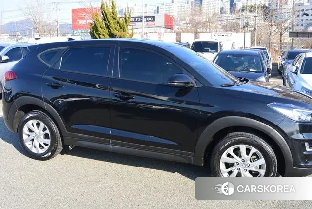 Hyundai All New Tucson id 3573367 из Кореи 9