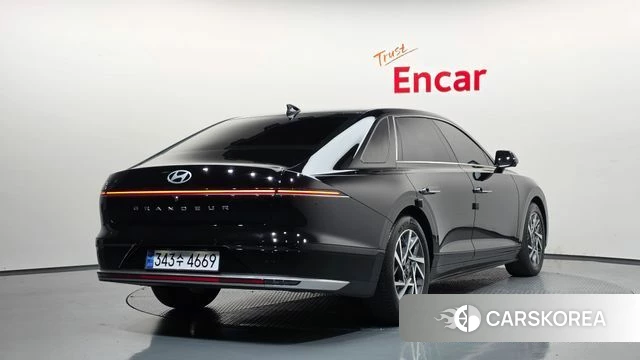 Hyundai Grandeur (GN7) id 5039846 из Кореи 12