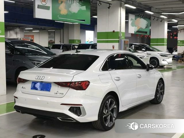 Audi A3 2021 Белый из Китая, фото 2