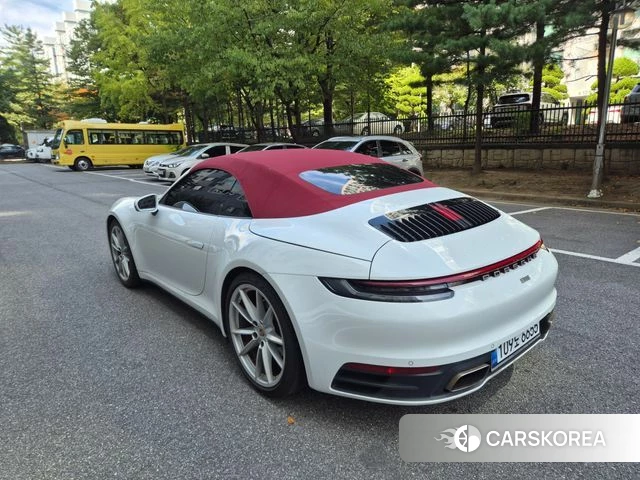 Porsche 911(992) 2020 Белый из Кореи, фото 5