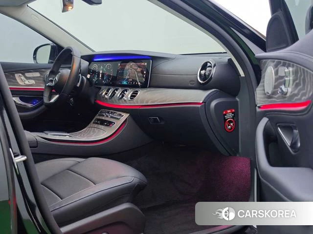 Mercedes-Benz E-Class 2021 Черный из Китая, фото 5