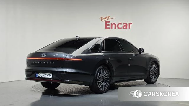 Hyundai Grandeur (GN7) id 4985978 из Кореи 12