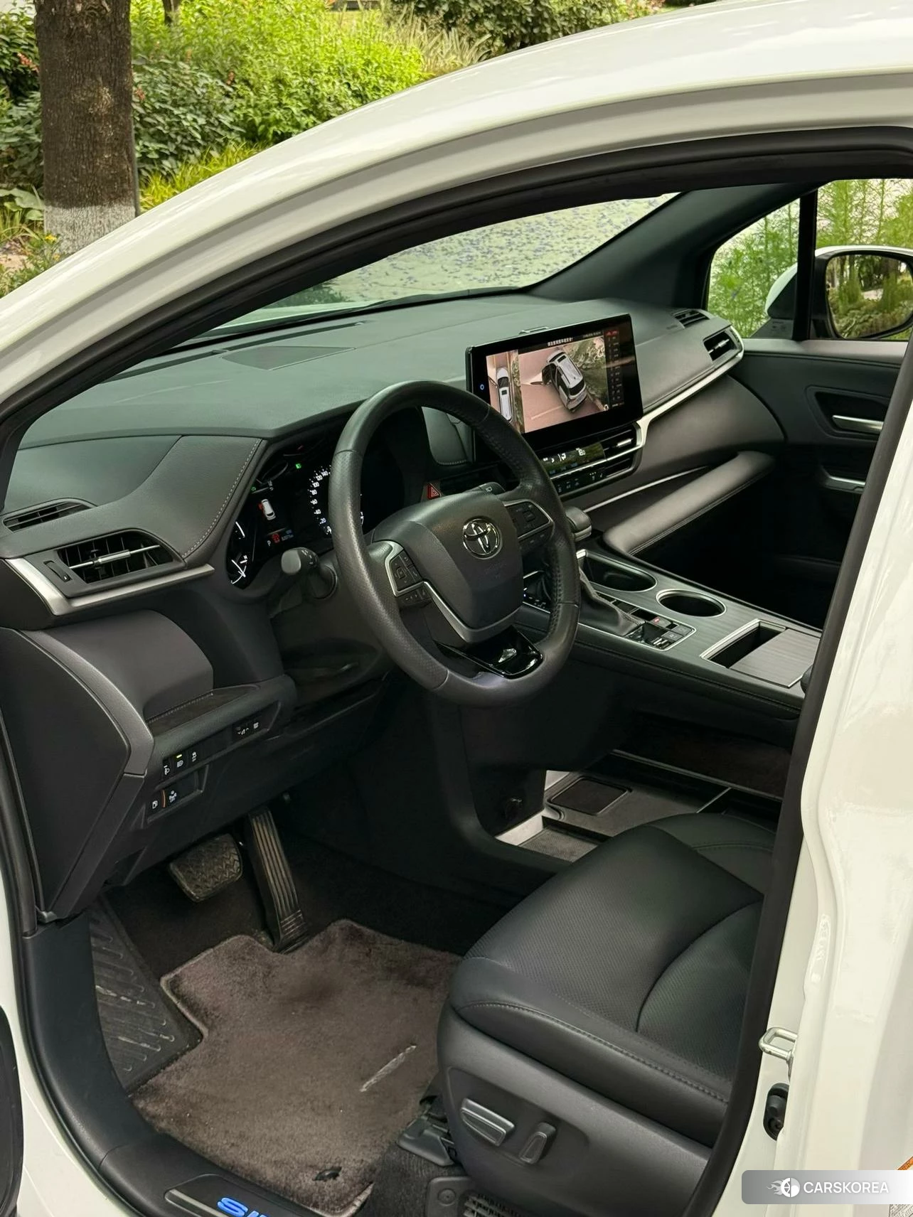 Toyota Sienna 2021 Белый из Китая, фото 2