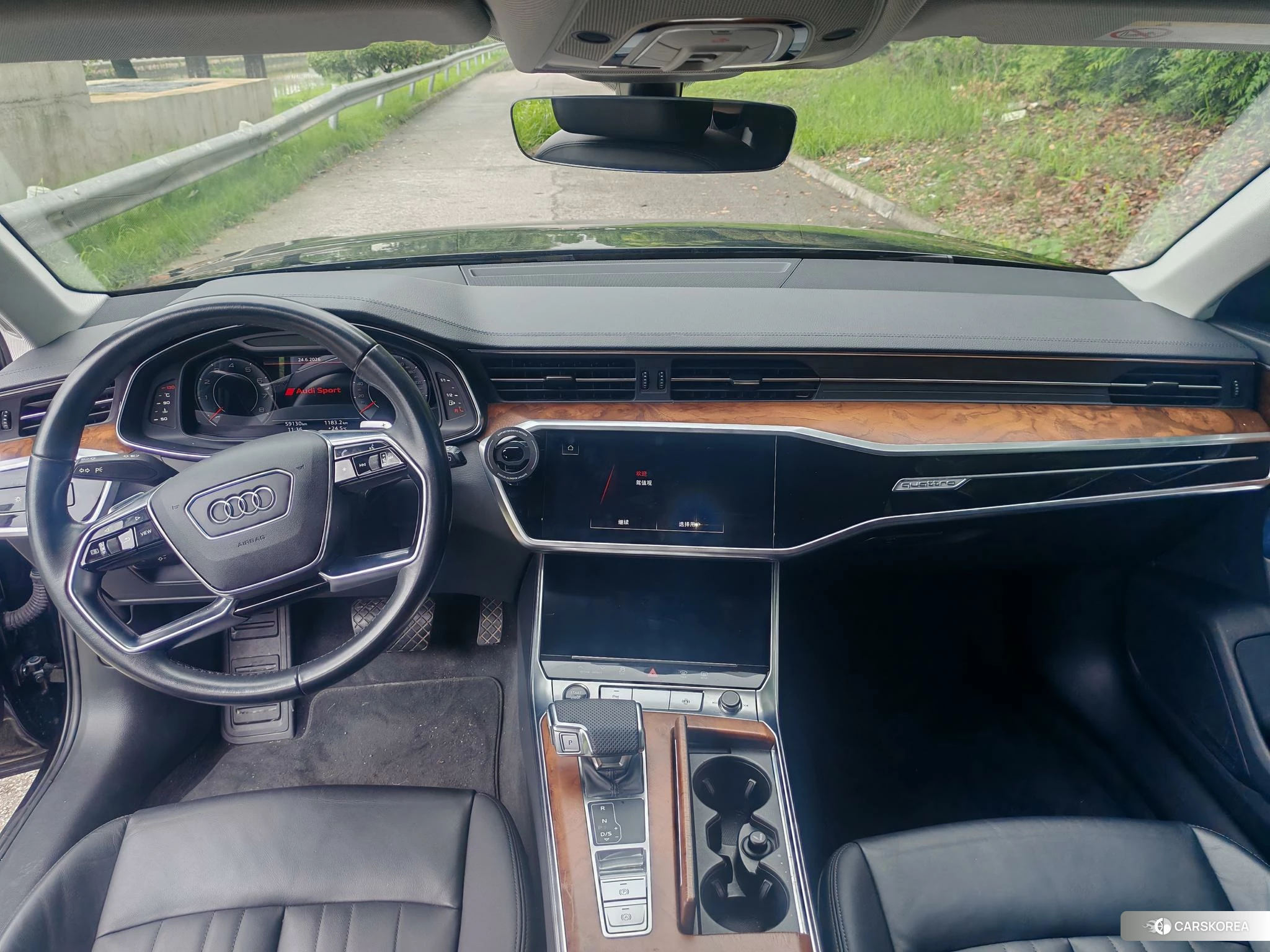 Audi A6 2020 Черный из Китая, фото 5