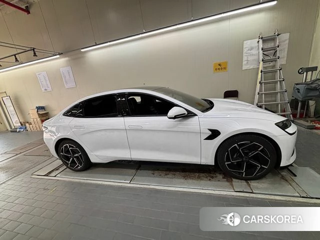 BYD Seal 2026 Белый из Кореи, фото 2