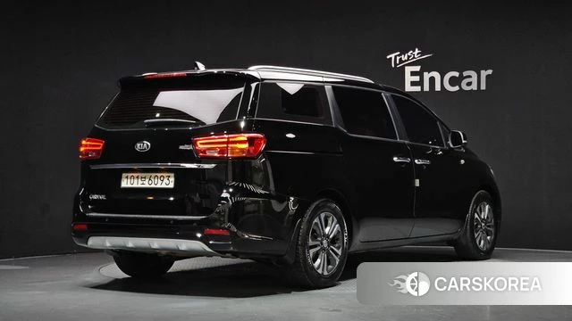 Kia The New Carnival id 5035626 из Кореи 12
