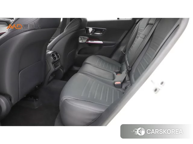 Mercedes-Benz GLC 2025 Белый из Китая, фото 2