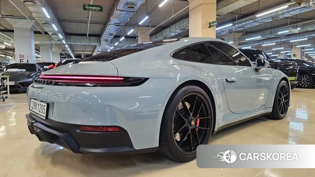 Porsche 911(992) id 4995400 из Кореи 12