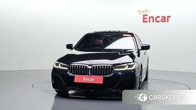 BMW 5 Series (G30) id 5023095 из Кореи 12