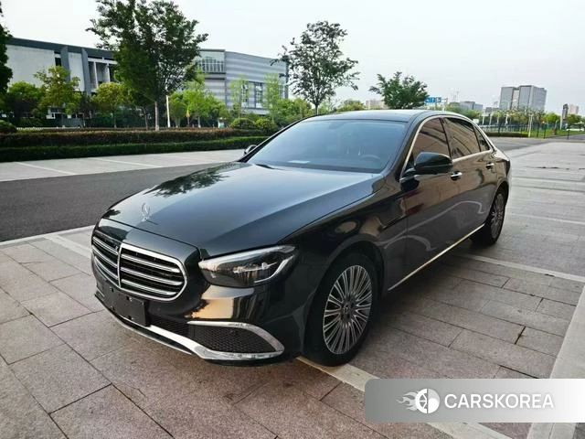 Mercedes-Benz E-Class 2021 Черный из Китая, фото 2